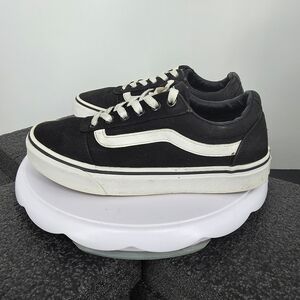 Vans Ward Women's 7 Black White Low Top Skate Shoes Canvas
